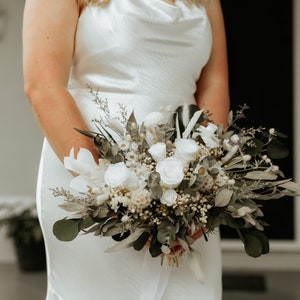 dried eucalyptus and preserved white roses bouquet, bunny tails, table centrepieces, wedding decor, garden weddings, gift for her