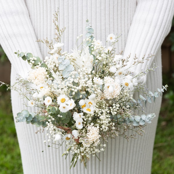 Dried Baby’s Breath Bridal Bouquet | White Wedding Bouquet | Minimalist Bride Flowers | Preserved Wedding Bouquet