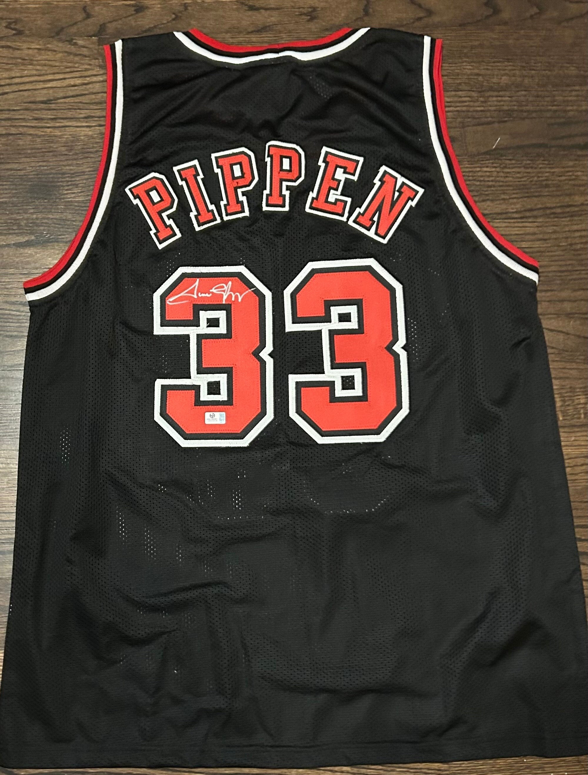 White pippen deals jersey