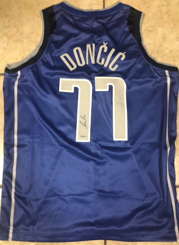Luka Doncic Dallas Mavericks NBA Autographed Signed Custom Jersey