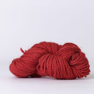 86 Coarse Red Dyed - 252 -- Restoration Yarns