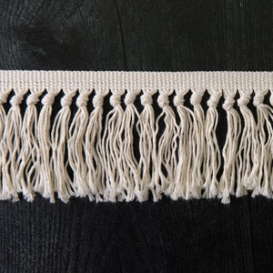 Knotted Rug Fringe - OR-5 - 3.25" (Multiple Shades) - *Sold by the Foot*