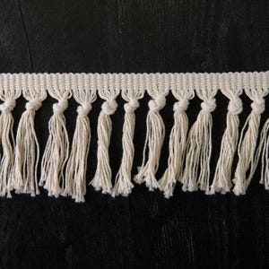OR-106 Open Spaced Knotted Oriental Rug Fringe (Multiple Shades) - Sold by the foot
