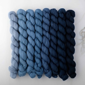 Appletons Wool - Dull Marine Blue (321-328)