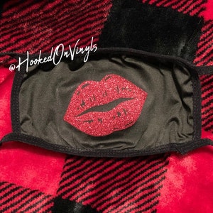 Glitter Lips Face Mask