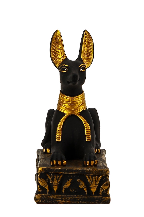 De Betekenis En Symboliek Van De Egyptische God Met Het Hoofd Van Een Jakhals