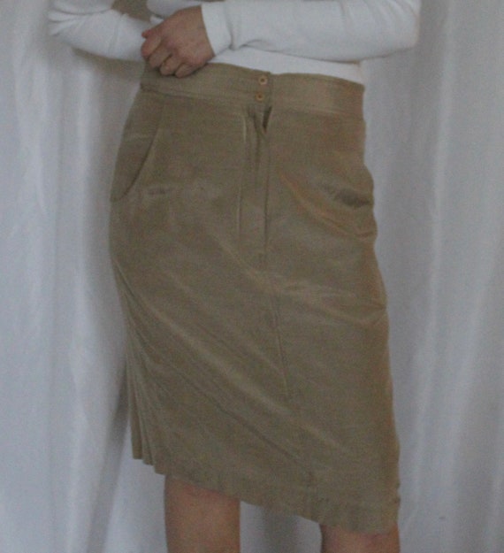 Silk camel skirt - image 2