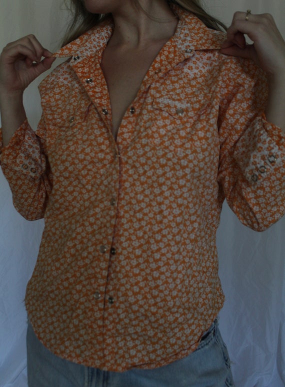 Wrangler orange hibiscus button up - image 3