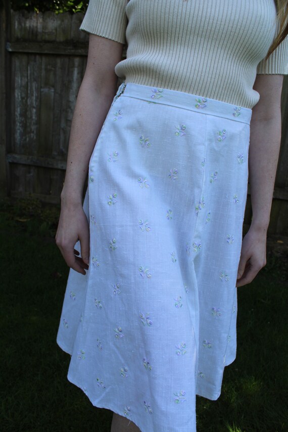 1960’s cotton embroidered circle skirt - image 3