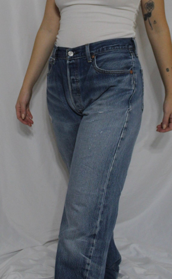 501 Levis - image 2