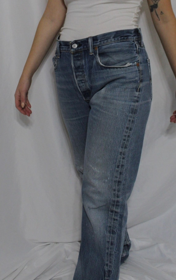 501 Levis - image 2