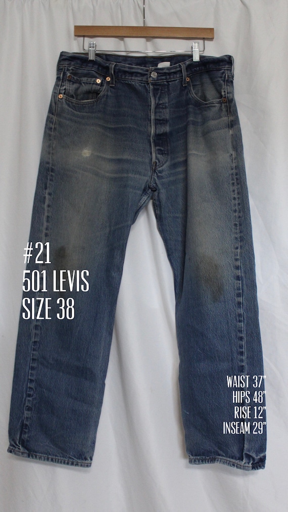 501 Levis - image 3