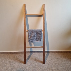 Towel holder ladder wood