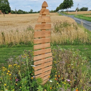Wooden leaf trellis made of Douglas fir wood