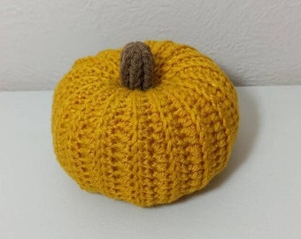 Crochet Farmhouse Pumpkin, Plush Fall Decor