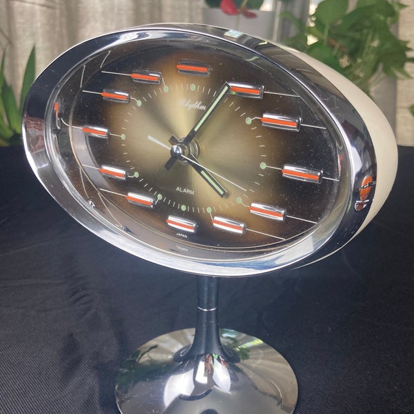 Vintage Retro Space-age Tulip Rythm Pedestal Alarm Clock #51141 Perfect condition