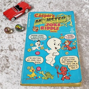The Friendly Ghost Casper's Monster Joke and Riddle Book