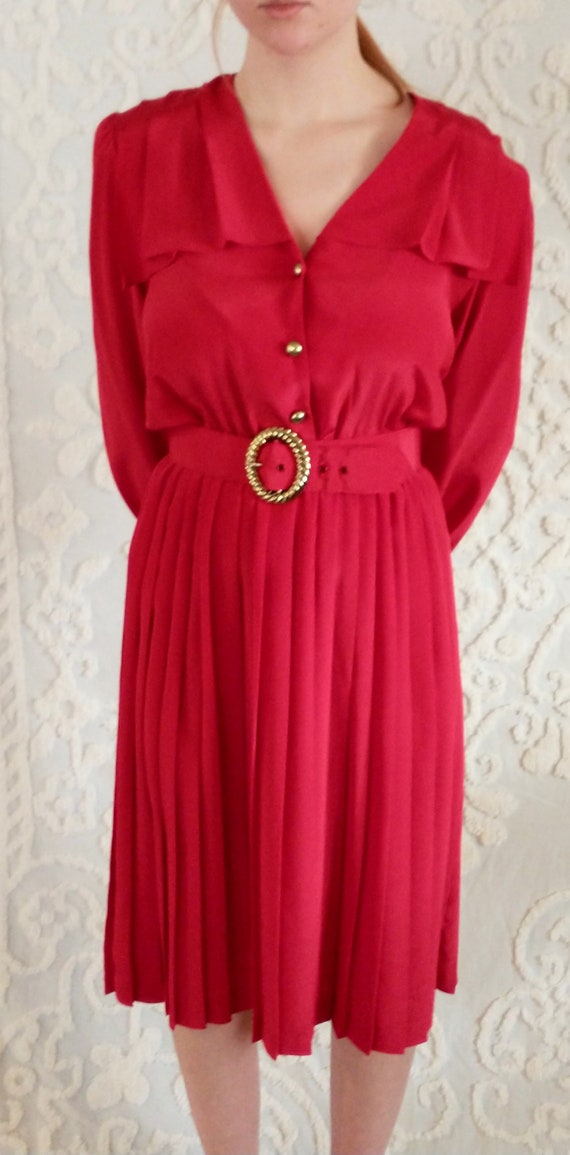 Vintage 80s Alexis Petites Red Flowy Polyester Dr… - image 3