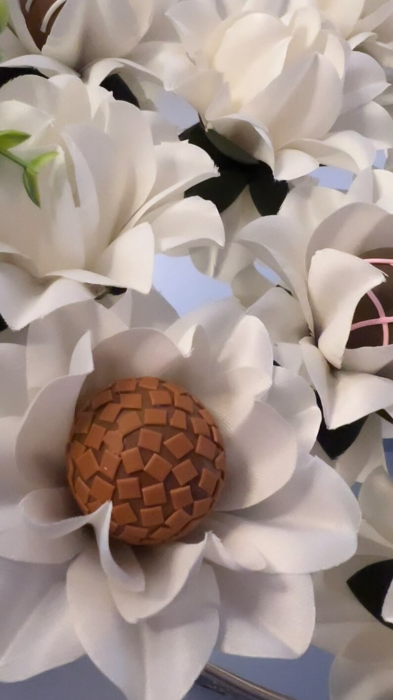 25 Units/ Flower Passion Fruit Truffles Wrappers/ Customized in Various