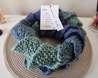 Spiral scarf,Knitted Spiral scarf, Blue scarf, Sea green scarf, winter scarf, cozy scarf, Neck warmer, mother's day gift. Christmas gift.