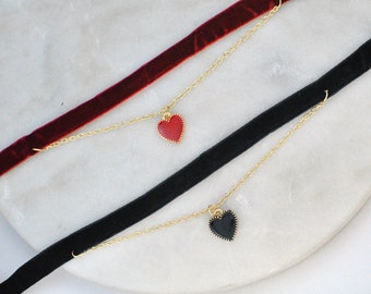 velvet heart dangle choker / red velvet choker / black velvet choker / red suede choker / heart suede choker / heart charm velvet choker