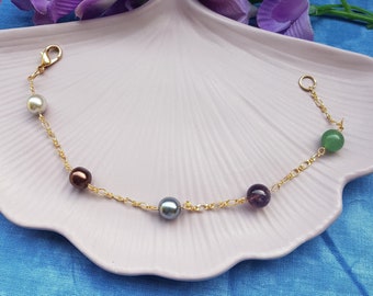 Golden chain and pearl bracelet, women's bracelet