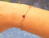 Bracelet chaîne dorée  et toupies cristal, bracelet femme