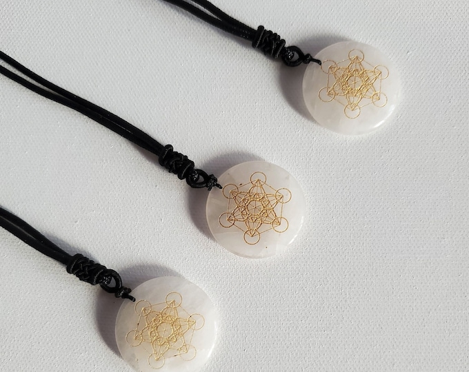 Clear quartz Necklace | Healing crystals | Flower of life | Metatron's cube | Gift | gifts for men | gifts for women | crystal jewelry