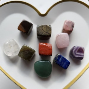 healing crystals set | aura quartz | Crystals | natural stones | raw stone | healing crystals | gifts for women | gifts for men | quartz |