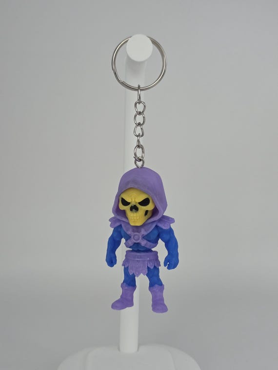 Skeletor Mini Figure Keychain – Masters of the Universe Inspired Gift