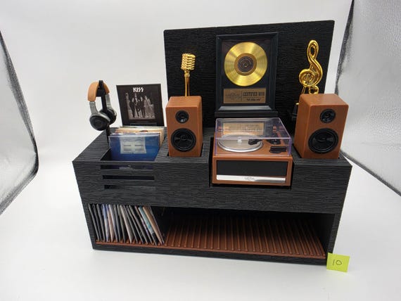 Mini Brands Miniature Vinyl Station Display • Mini Record Storage • Music Lover Gift • Retro Miniature Collectible