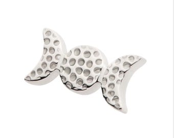 Brinco de titânio com três fases lunares marteladas e sem rosca com pino | joias lunares | brincos de fases lunares | brincos de titânio | calibre 20