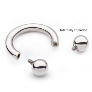 Titanium internally threaded basic circular barbell | septum ring | lip ring | 16 gauge | 14 gauge | 12 gauge | 10 gauge | simple jewelry |