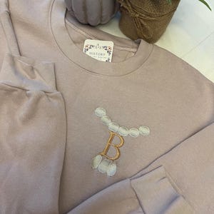 Pink Anne Boleyn Embroidered Traditional Crewneck Sweatshirt