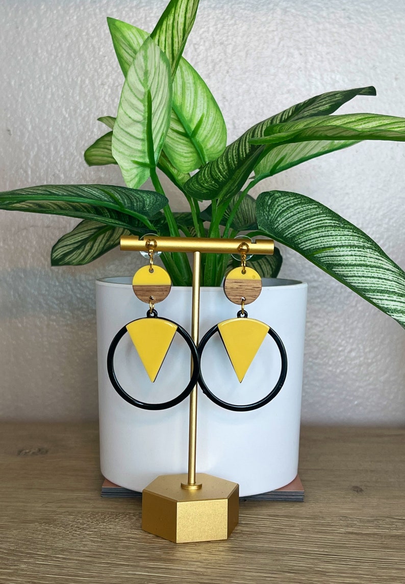 Gold Dangle Earrings with BlackYellow Color Block Circle Shape with Floating Pie Shape