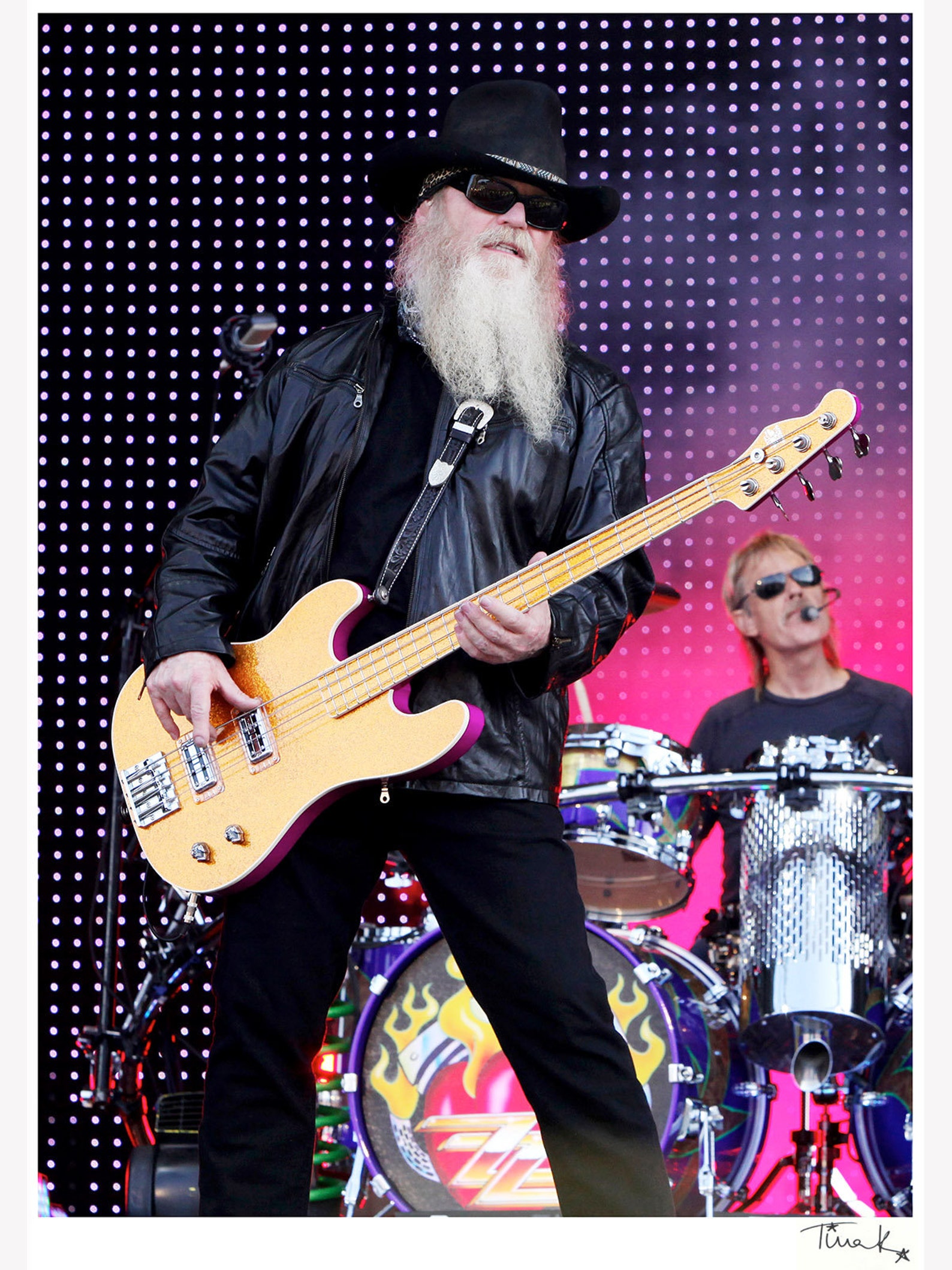 dusty hill zz top dusty hill zz top