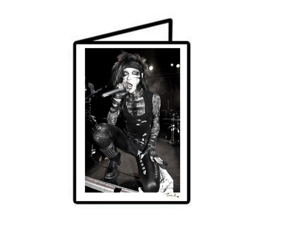 BLACK VEIL BRIDES 表紙 額縁付き 送料無料 il_fullxfull.3648508228_qr7m.jpg