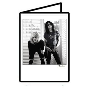 Carte de voeux Slash & Duff Guns n Roses imprimée à la main, GNR, revolver en velours, carte d'anniversaire Hard Rock signée par le photographe
