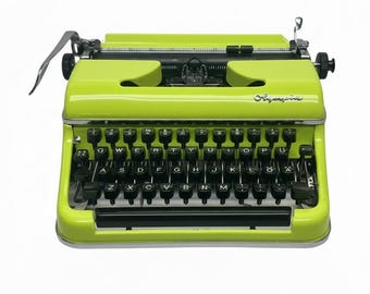 Olympia Splendid 33 - ドイツ語キーボード - 新品リボン（黒＆赤