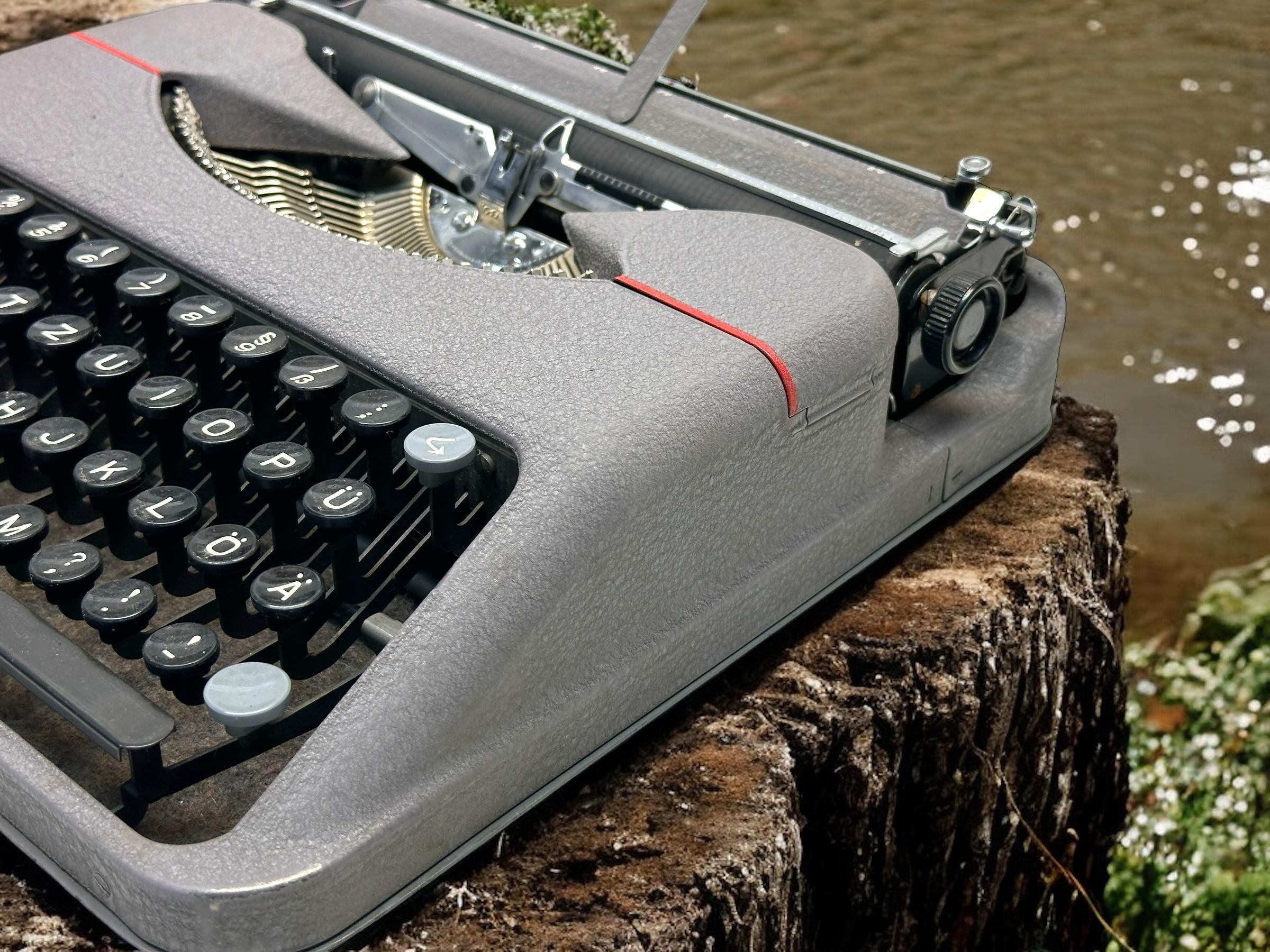 Hermes Baby Typewriter - Premium Vintage Manual Typewriter