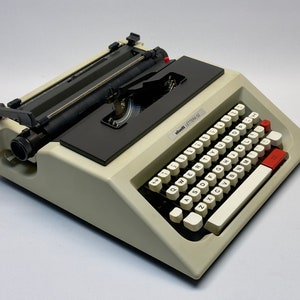 Máquina de escribir Olivetti Lettera 52: máquina de escribir antigua en perfecto estado de funcionamiento / regalo perfecto