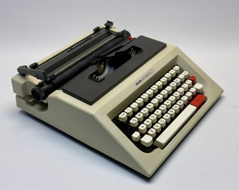 Olivetti Lettera 52 タイプライター - 新品同様のアンティーク、完全