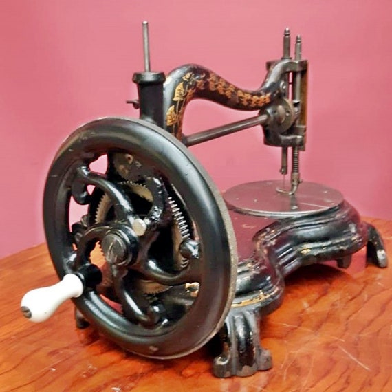British Jones Royal Sewing Machine Etsy
