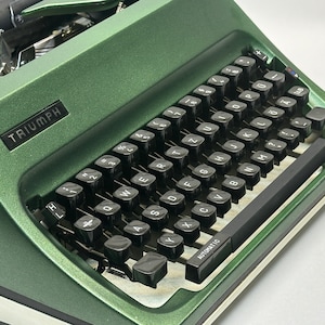 Triumph Adler Typewriter, Dark Green, QWERTZ Keyboard, Black Keys, With Bag, Vintage Manual Writing Machine, Collectible German Gift