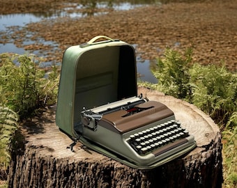 Original Torpedo Typewriter – Pristine Vintage Collectible