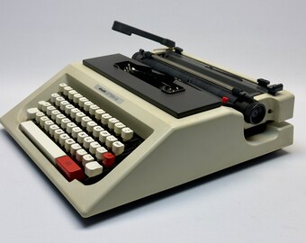 olivetti LETTERA 52 オリベッティ タイプライター[ジャンク] Olivetti Lettera 52 Typewriter - Pristine Antique, Fully
