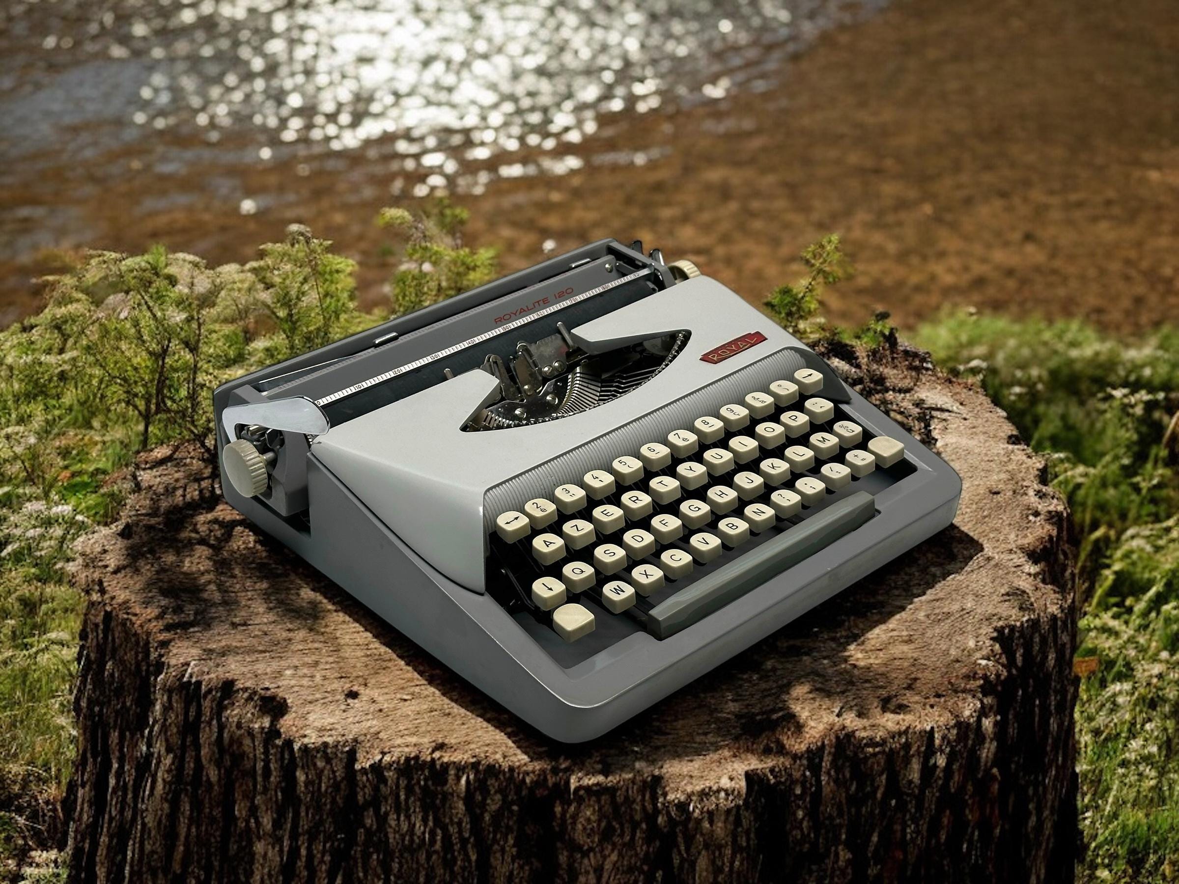 【入手困難】ロイヤル アンティーク タイプライター ビンテージ ロイヤルアンティークタイプライター - 最高級のヴィンテージ手動