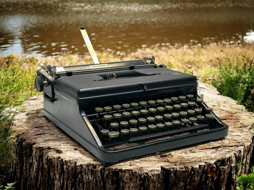Vintage Torpedo Typewriter With Glass Keys - Fully