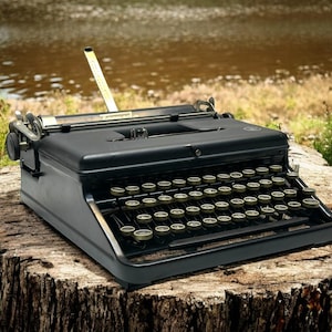Vintage Torpedo Typewriter with Glass Keys - Fully Functional, Flawless Condition, Ideal Gift for Writers & Collectors