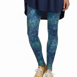 Pomp & Peacock Leggings ~ Einzigartiger abstrakter blauer Juwel-getönter Pfau-Vogel-Tierdruck | 4-Wege Stretchy Statement Strumpfhosen Hose